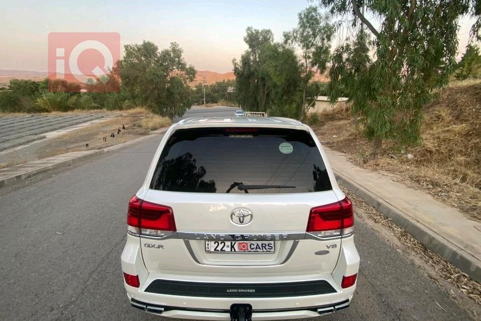 تويوتا لاندكروزر